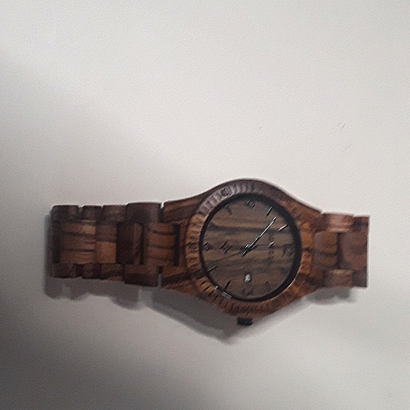 Wood watch new about 15 centimeters around clasped beautifully made - Picture 4 of 6